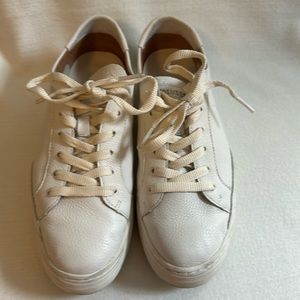 Soludos Off-White Leather sneakers, barley worn